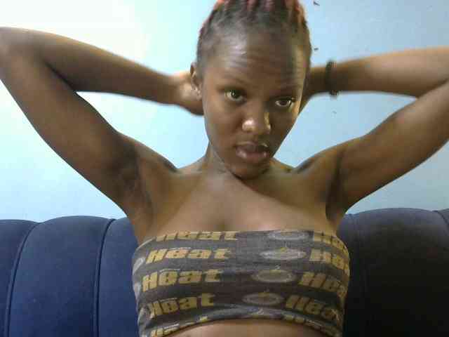 Trisha254 webcam