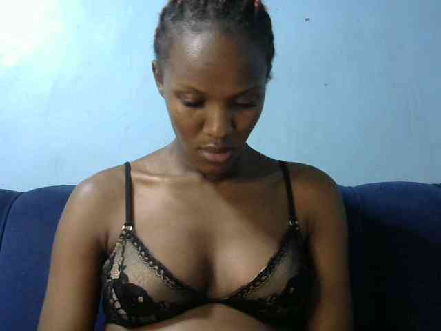 Trisha254 webcam