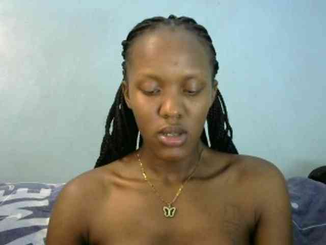 Trisha254 webcam