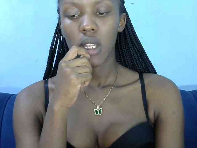 Trisha254 webcam