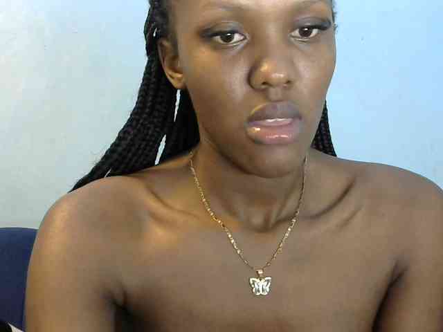 Trisha254 webcam