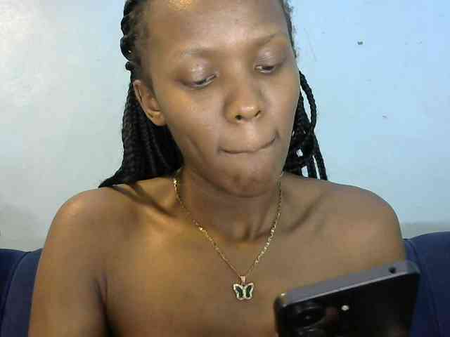 Trisha254 webcam