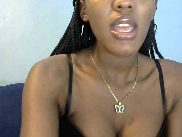 Trisha254 webcam