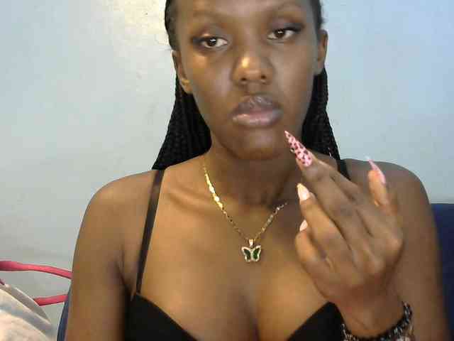 Trisha254 webcam