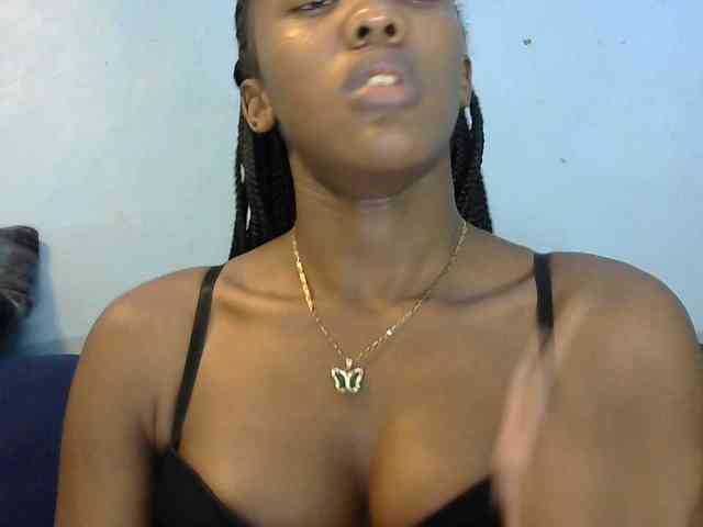 Trisha254 webcam