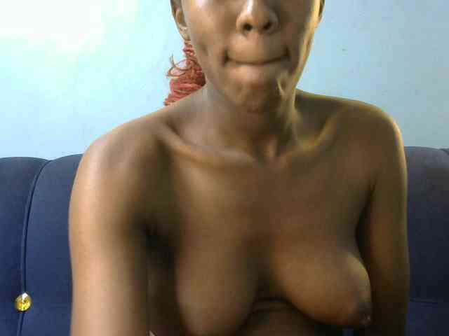 Trisha254 webcam