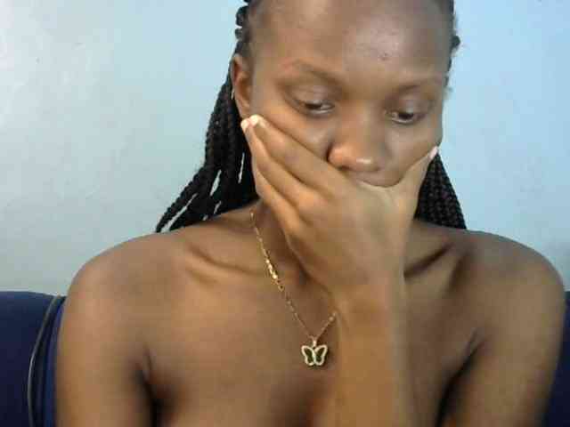 Trisha254 webcam