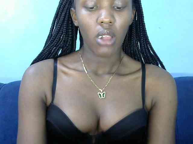 Trisha254 webcam