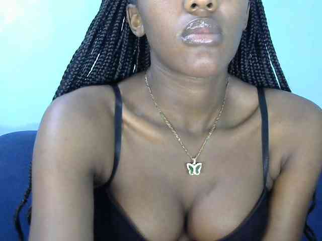Trisha254 webcam