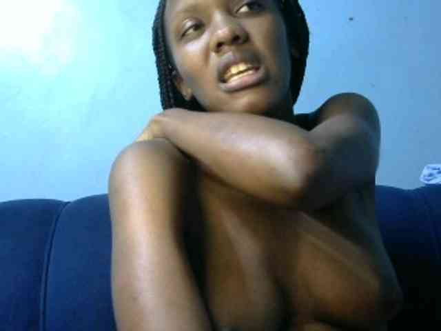 Trisha254 webcam