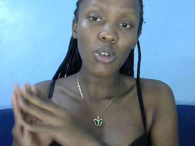 Trisha254 webcam