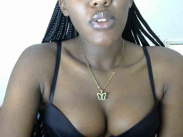 Trisha254 webcam