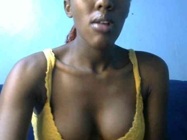 Trisha254 webcam