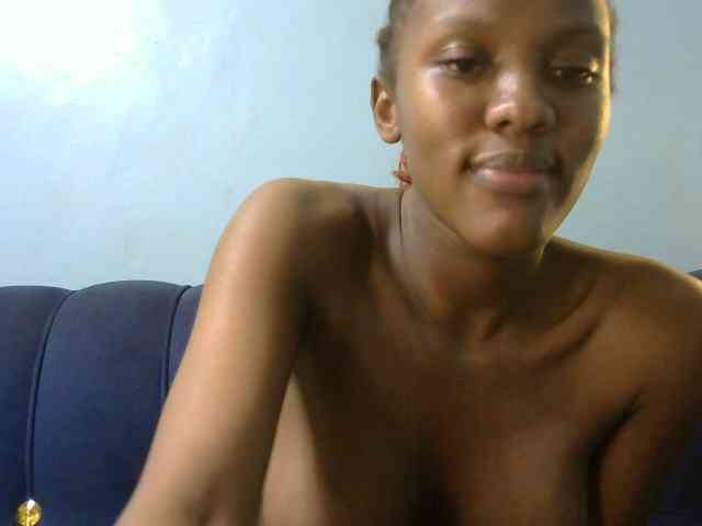 Trisha254 webcam