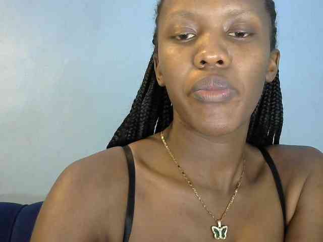 Trisha254 webcam