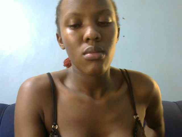 Trisha254 webcam