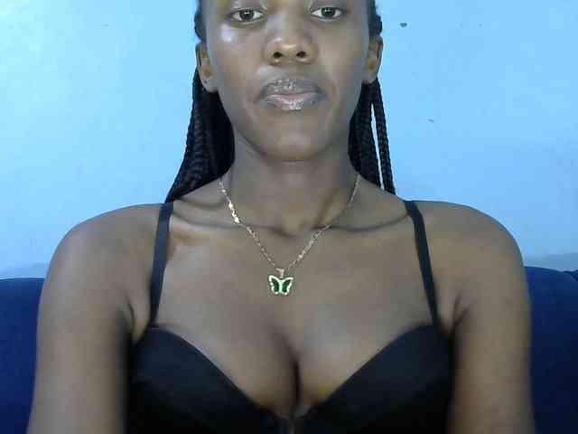 Trisha254 webcam