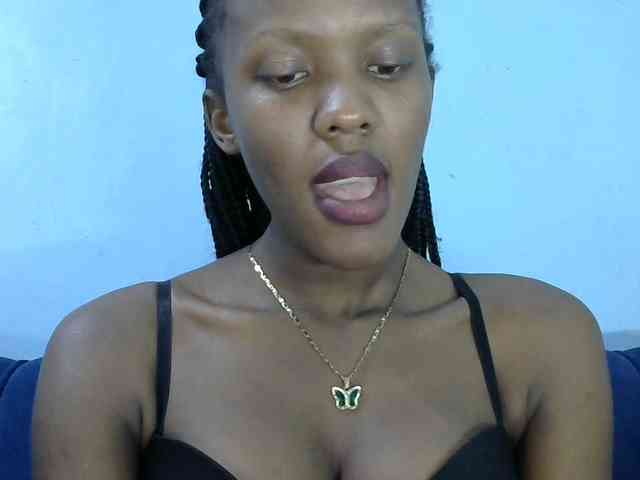 Trisha254 webcam