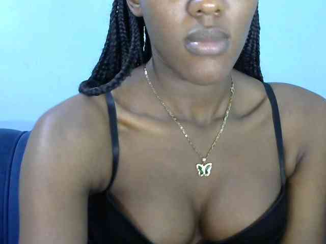 Trisha254 webcam