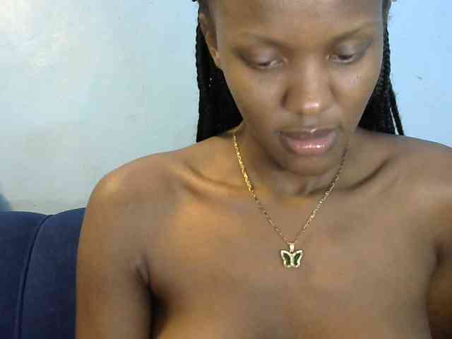 Trisha254 webcam