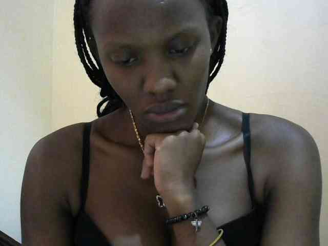 Trisha254 webcam
