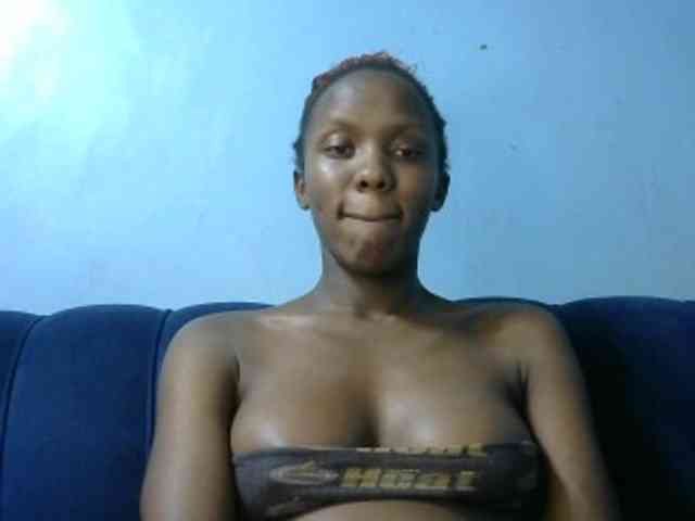 Trisha254 webcam