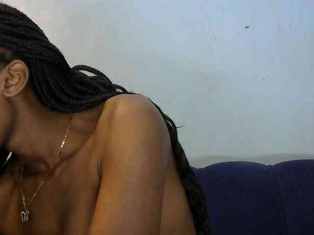 Trisha254 webcam