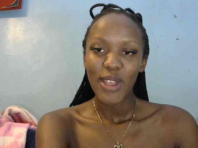 Trisha254 webcam