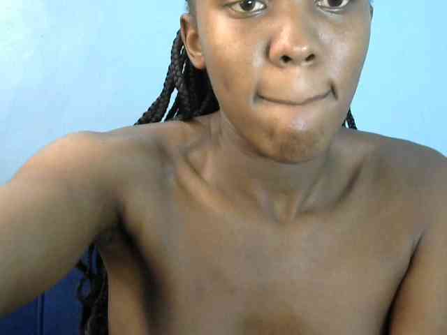Trisha254 webcam