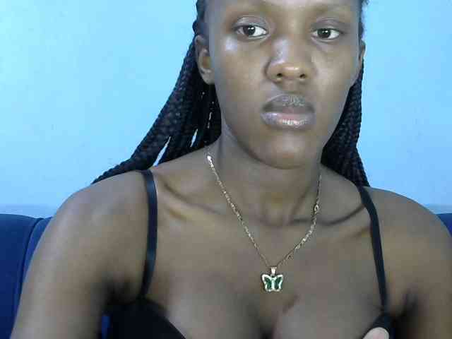 Trisha254 webcam