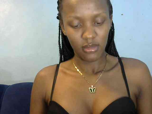 Trisha254 webcam