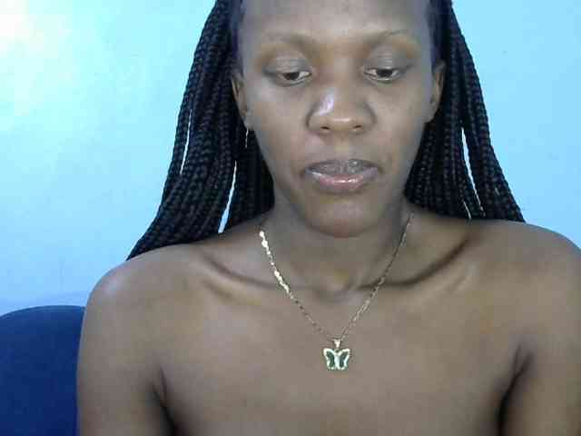 Trisha254 webcam
