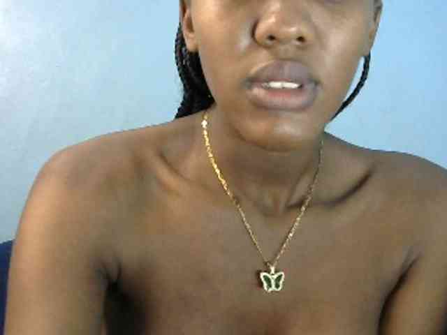 Trisha254 webcam