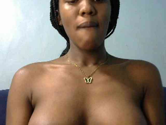 Trisha254 webcam