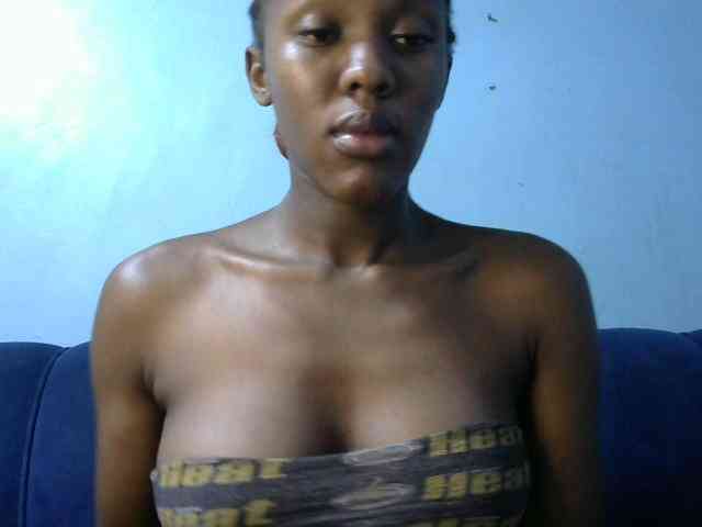 Trisha254 webcam