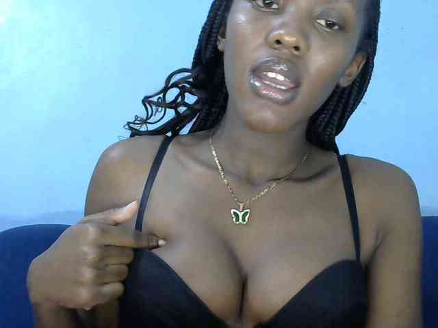Trisha254 webcam