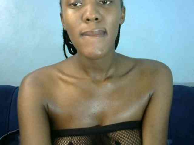 Trisha254 webcam