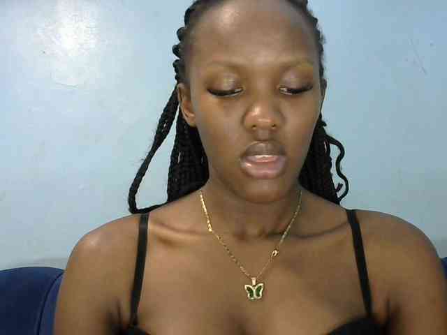 Trisha254 webcam