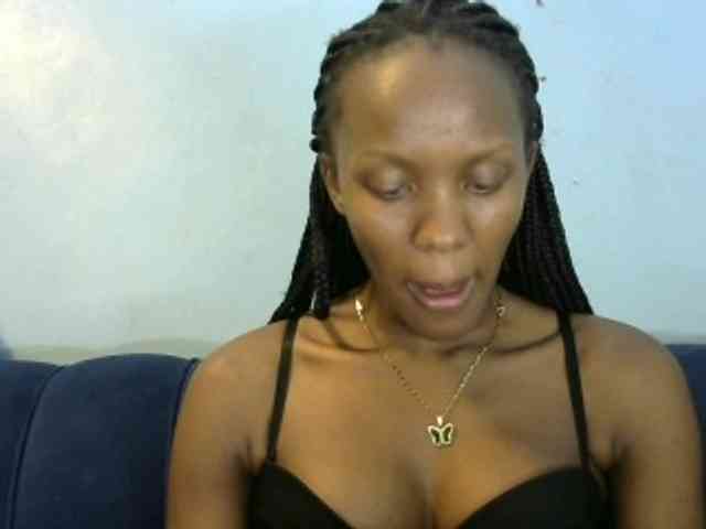 Trisha254 webcam