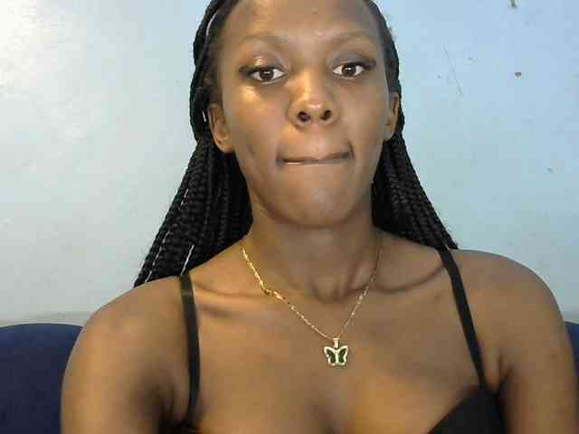 Trisha254 webcam