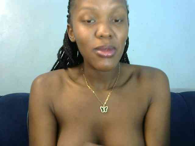 Trisha254 webcam