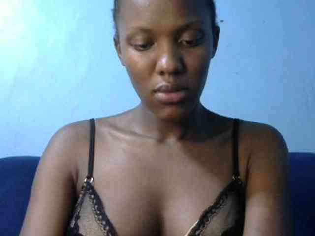 Trisha254 webcam