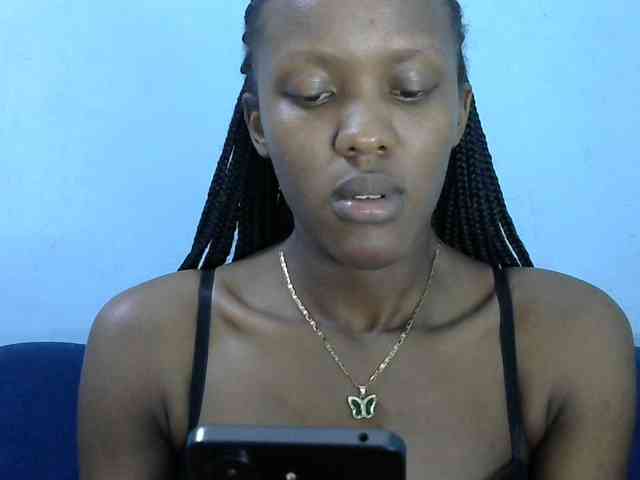 Trisha254 webcam