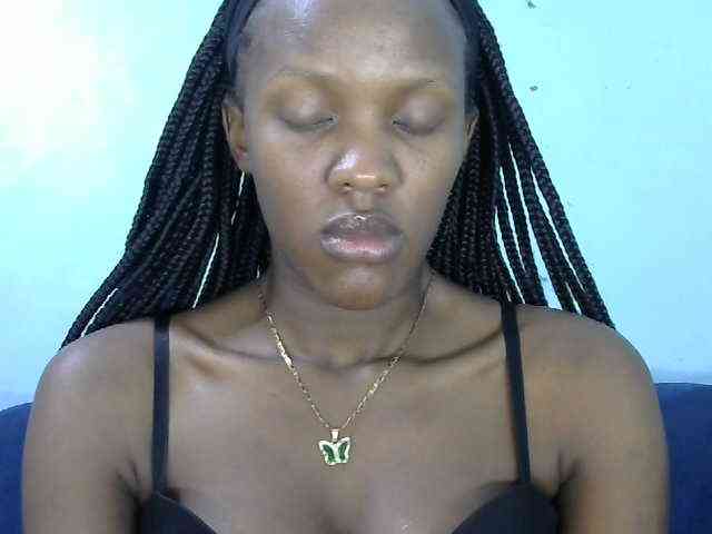 Trisha254 webcam