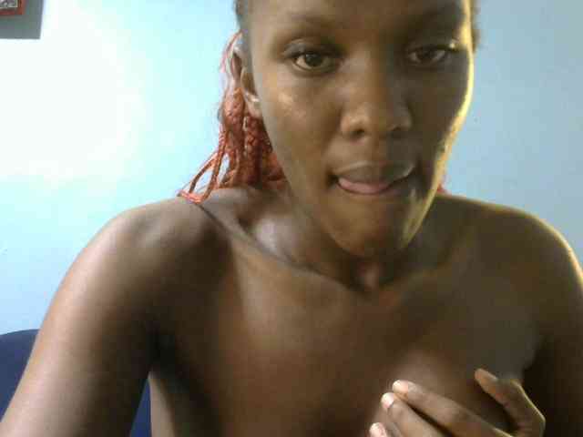 Trisha254 webcam