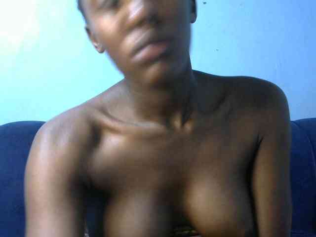 Trisha254 webcam
