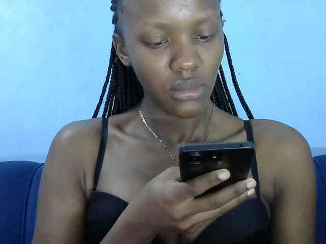 Trisha254 webcam