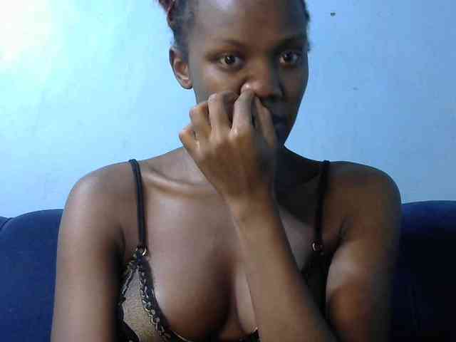 Trisha254 webcam