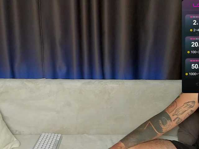 mia-max live cam on BongaCams