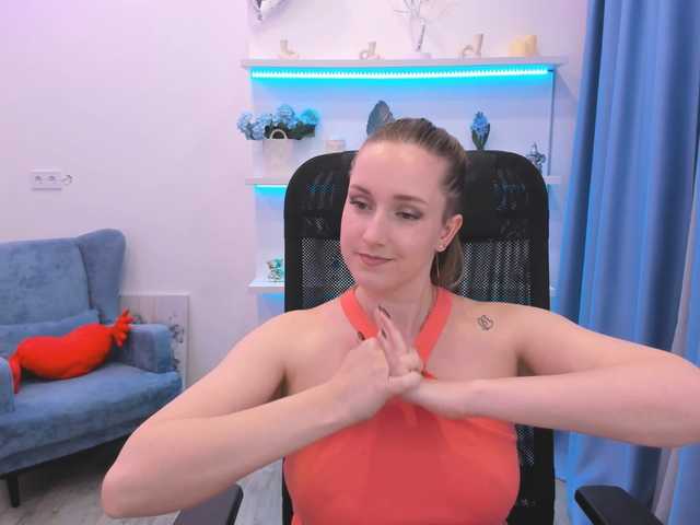 CaseyTerini live cam on BongaCams